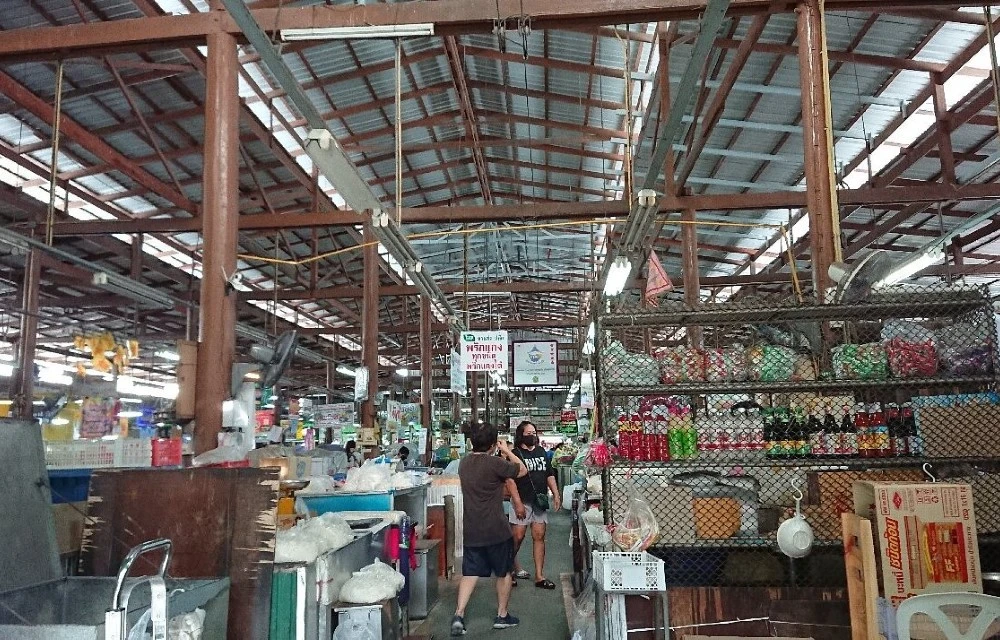 Nong Mon Market 3 KM. / 8 MIN in Chon Buri Pictures